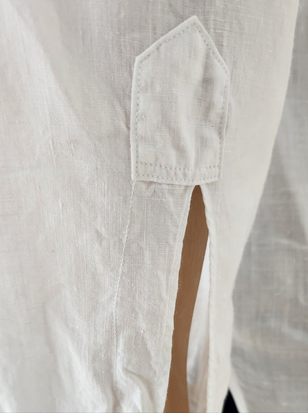 Kaval Linen Blouse - Picture 6 of 13